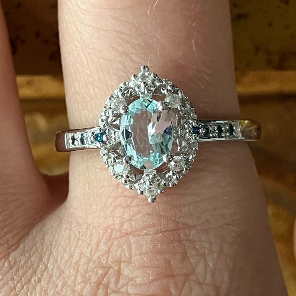 Natural Aquamarine Blue Diamond Sterling Silver Ring Size 9.75